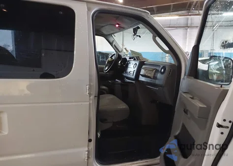 2014 Ford E-350 Super Duty Xl z USA, uszkodzony, nr VIN 1FBSS3BL6EDB05223